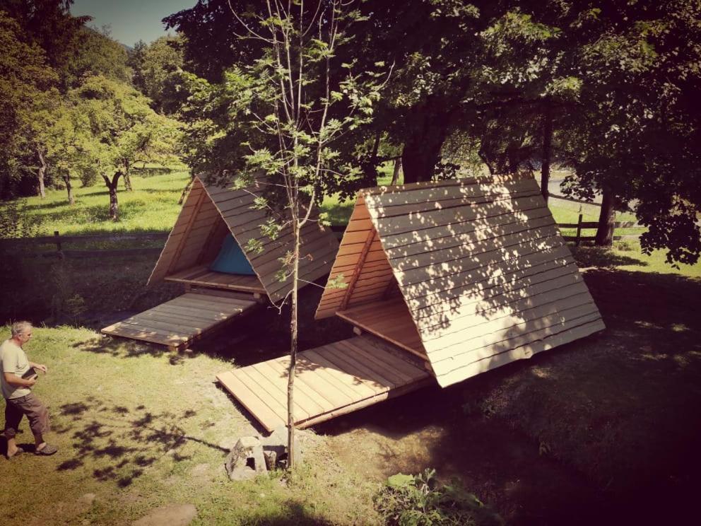 Kamp Na Otoku - Ljubno Ob Savinji 호텔 외부 사진