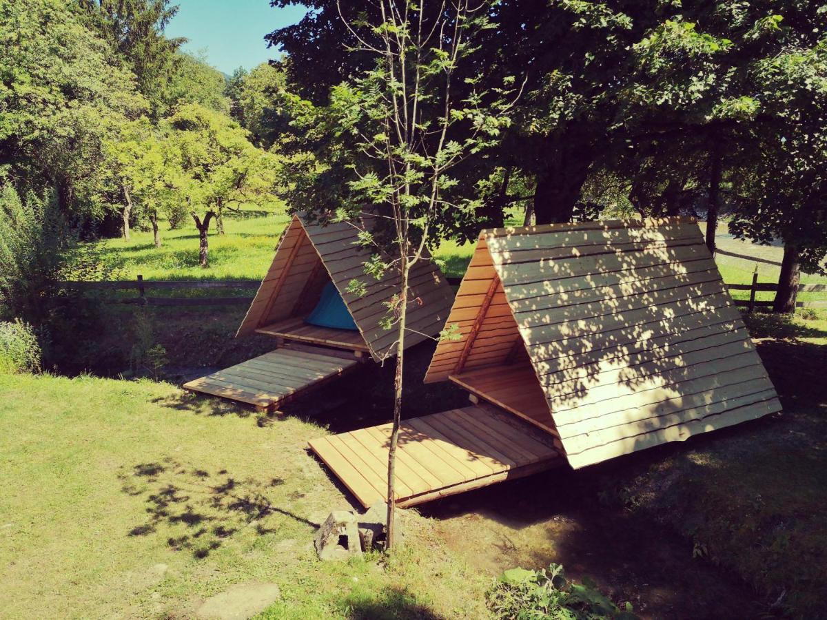 Kamp Na Otoku - Ljubno Ob Savinji 호텔 외부 사진