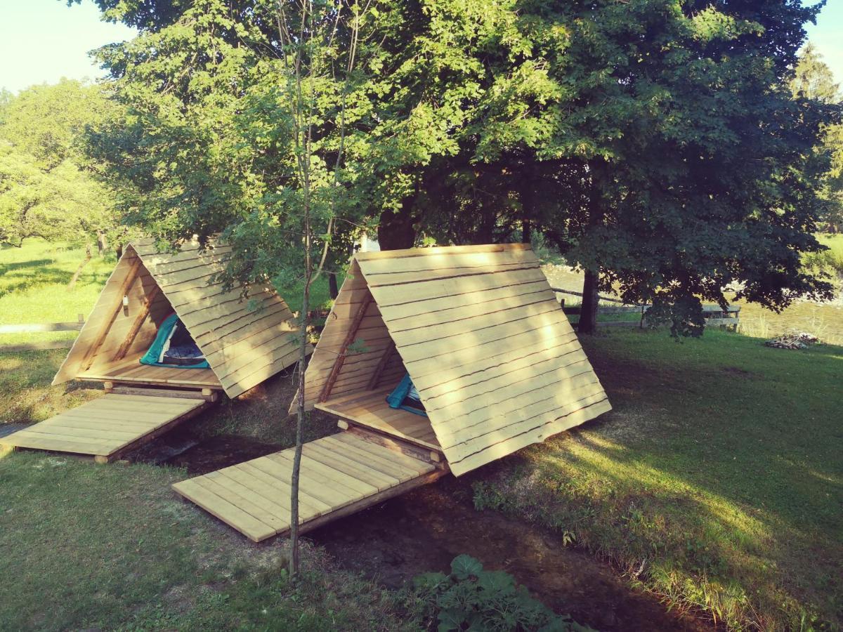 Kamp Na Otoku - Ljubno Ob Savinji 호텔 외부 사진