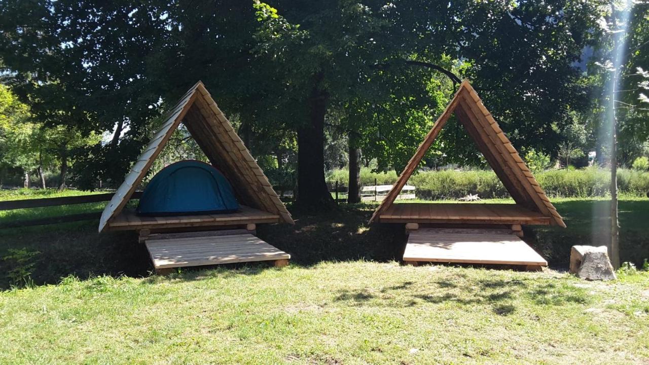 Kamp Na Otoku - Ljubno Ob Savinji 호텔 외부 사진