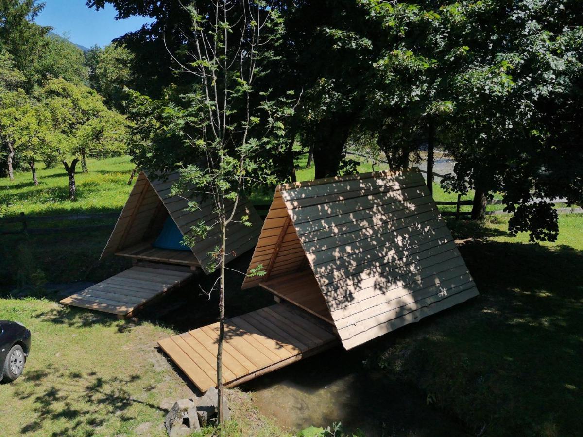 Kamp Na Otoku - Ljubno Ob Savinji 호텔 외부 사진