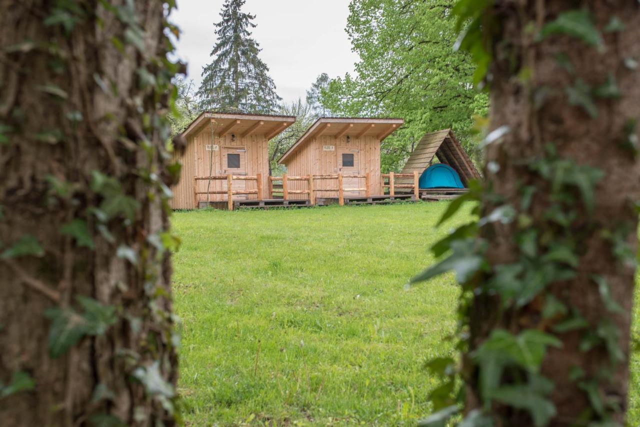 Kamp Na Otoku - Ljubno Ob Savinji 호텔 외부 사진