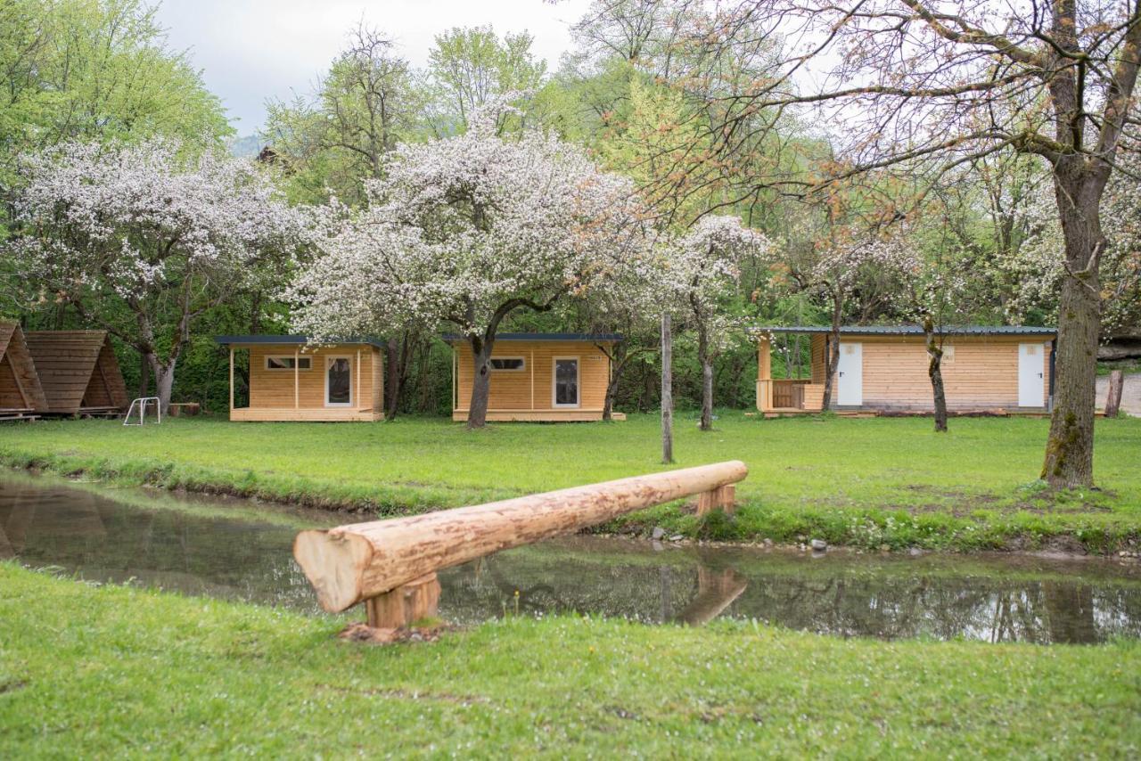 Kamp Na Otoku - Ljubno Ob Savinji 호텔 외부 사진