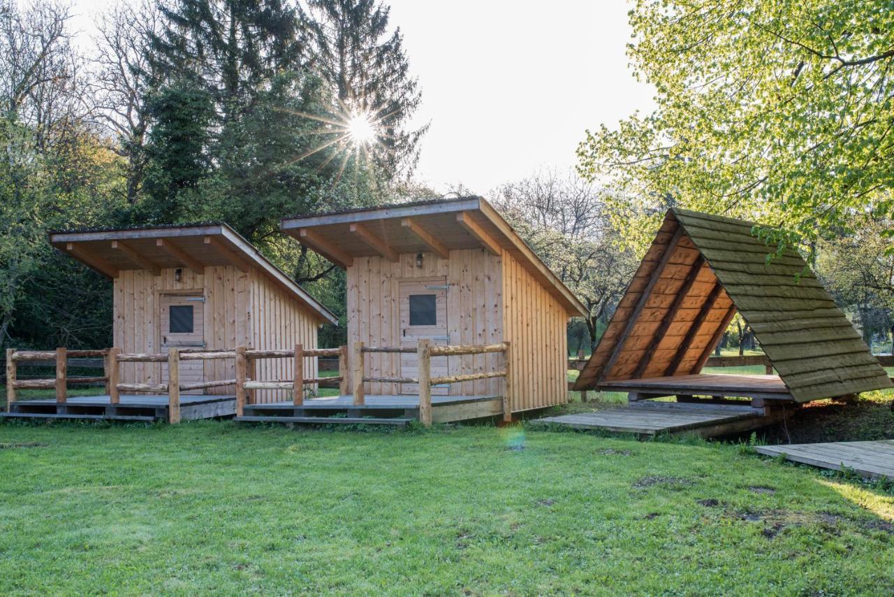 Kamp Na Otoku - Ljubno Ob Savinji 호텔 외부 사진